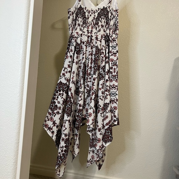 Floral summer dress - Picture 3 of 3